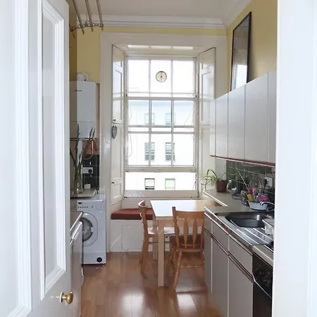 Apartment Alva Street *