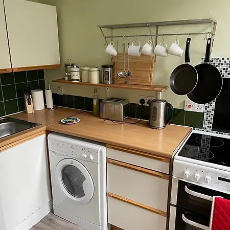 But Quiet Barony Street Only 10 Minutes Walk To Princes Street No Stairs Edinburg