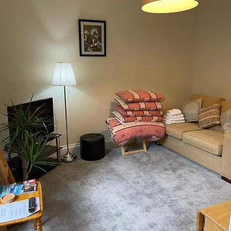 But Quiet Barony Street Only 10 Minutes Walk To Princes Street No Stairs Lägenhet Edinburg