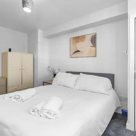 Lägenhet Guestready - Urban Escape Near Murrayfield Stadium Edinburg
