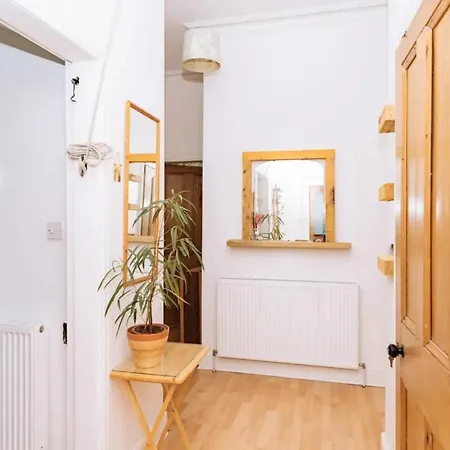 Bright & Spacious 2bd Flat -edinburgh Ardmillan Lägenhet Edinburg