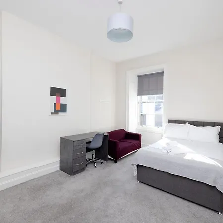 Altido 11 Bedroom Flat In The Centre 아파트 *