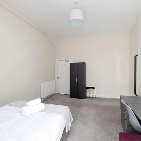 Apartment Altido 11 Bedroom Flat In The Centre