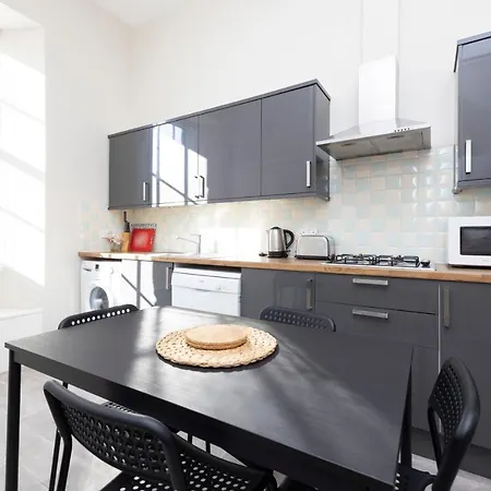 Altido 11 Bedroom Flat In The Centre 아파트
