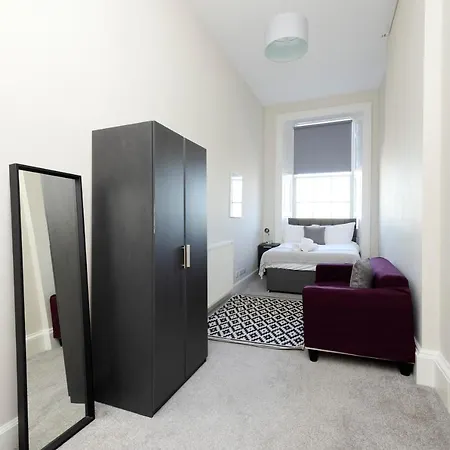 Altido 11 Bedroom Flat In The Centre