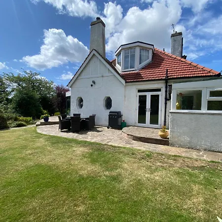 Vila Gorgeous Family 15 Mins From Centre