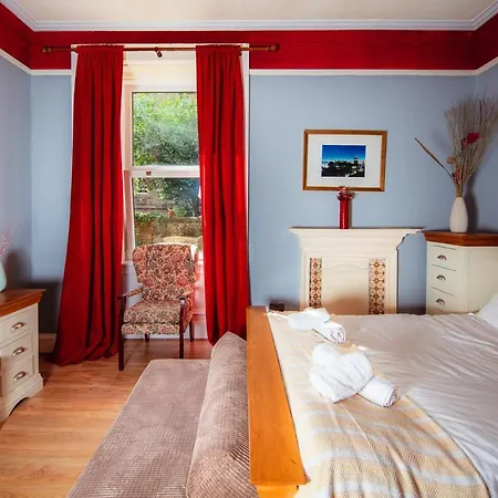 Warm, Cozy&relaxed By Holyrood Palace