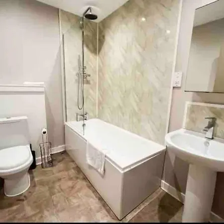 Lägenhet Modern 2bed 2bath In Leith Edinburg