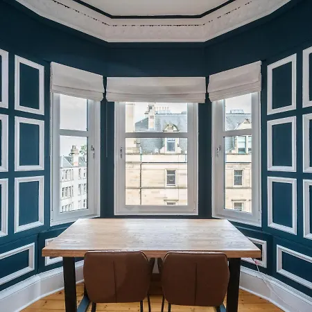 Apartment Pass The Keys Luxury Top Floor 2 Bedroom *