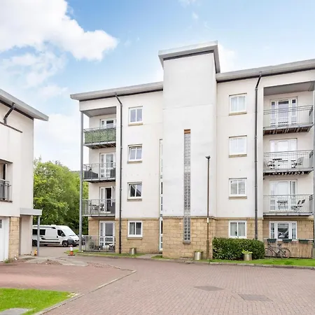 Apartment Joivy Elegant Flat With Balcony *