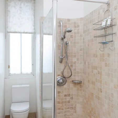 Tasteful 1-bedroom Near Meadows エディンバラ