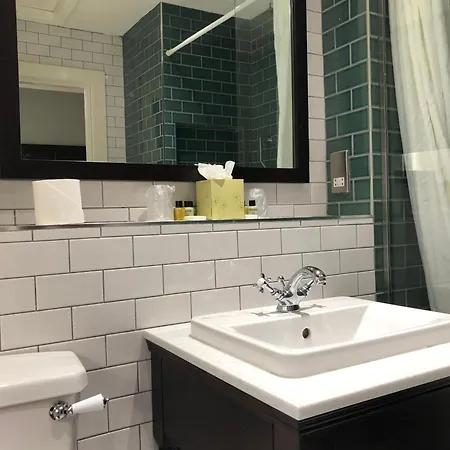 Hotel The Parliament House 3*