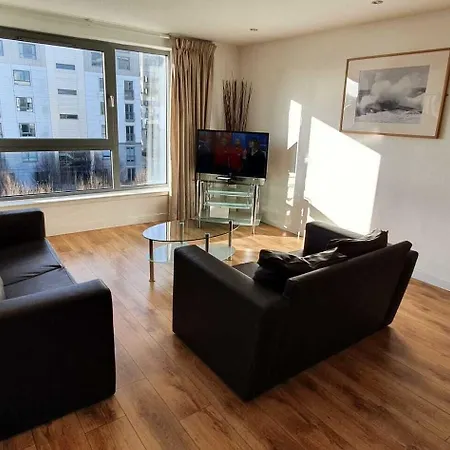 Ocean Serviced 4*