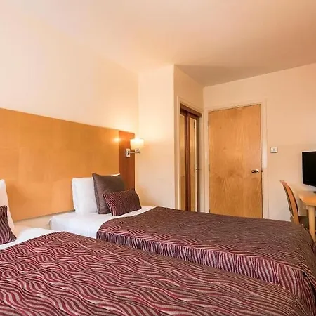 Holyrood 4* EDI