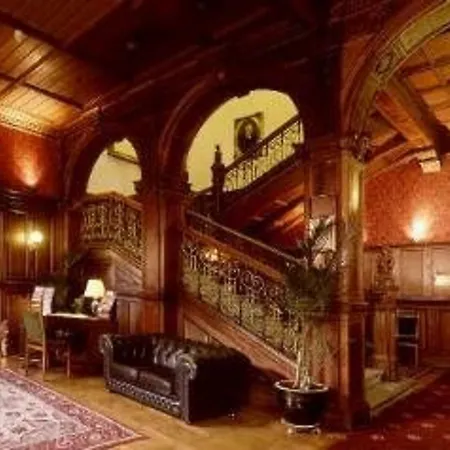 Отель B+B Edinburgh Эдинбург