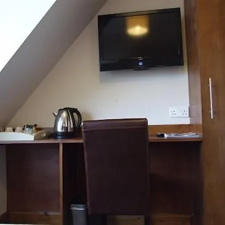 Πανσιόν Leith House 3*