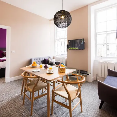 The Spires 3* Edinburgh