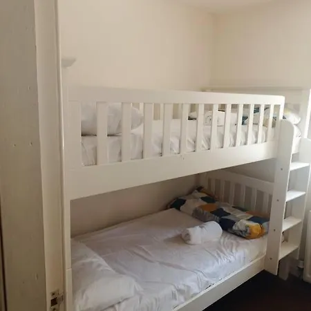 Unique 3 Bedroom Entire House Near Royal Mile *
