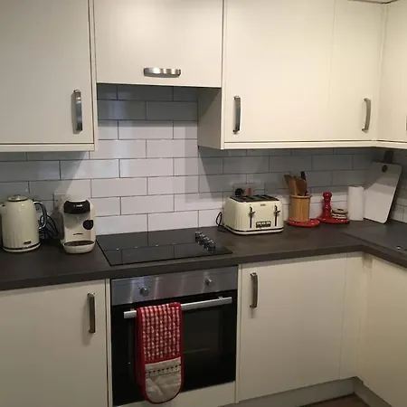 Caledonian - Charming 1 Bed Flat דירה אדינבורו