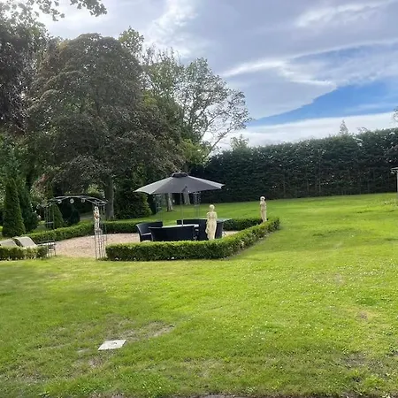 Castle Gogar 펜션 *