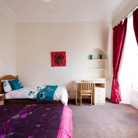 Apart-hotel Roomz Edimburgo