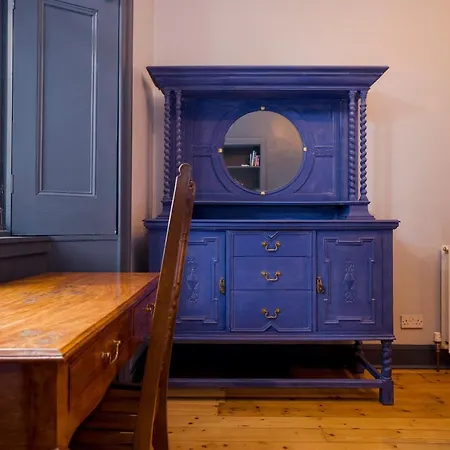 Apartment Joivy Splendid Near Haymarket Edinburgh