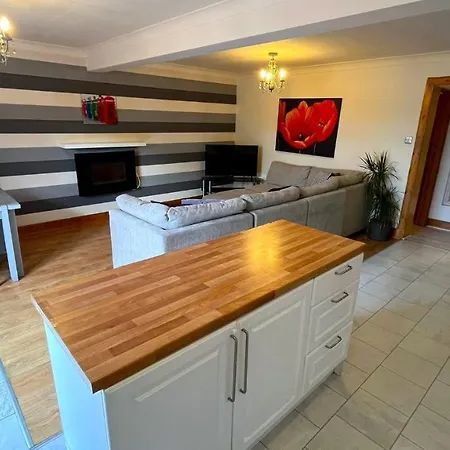 Elegant 2 Bedroom Dağ evi *