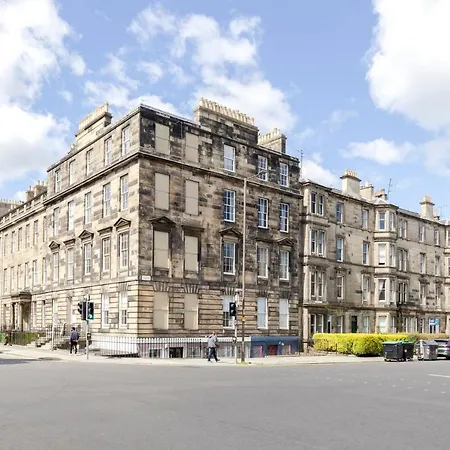 New Town ホステル *