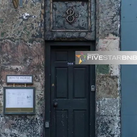 아파트 Luxury In Edinburgh's Old Town