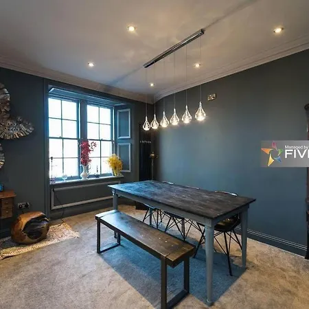 아파트 Luxury In Edinburgh's Old Town 에든버러