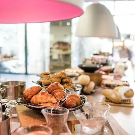 Radisson Collection Hotel, Royal Mile מלון