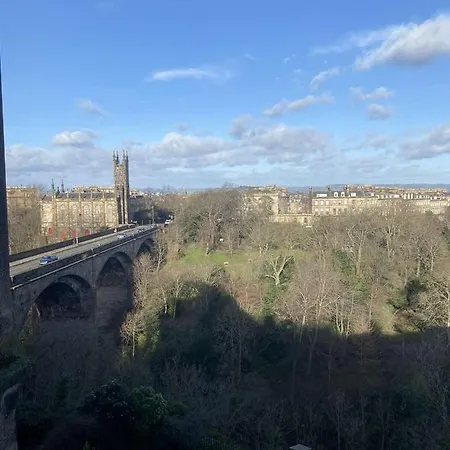 West End Townhouse Bed and Breakfast 3*