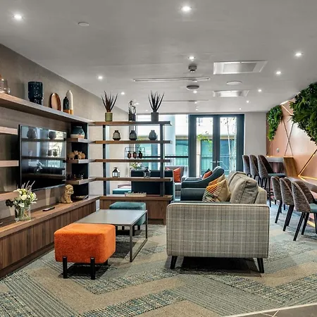 Roomzzz Εδιμβούργο