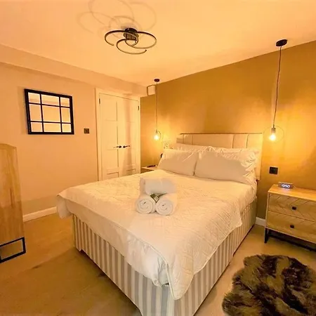 아파트 Stylish, And Cosy 1bd Nr Canongate 에든버러
