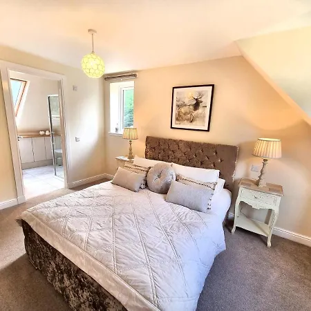 Estate At Carberry Tower Holiday home *