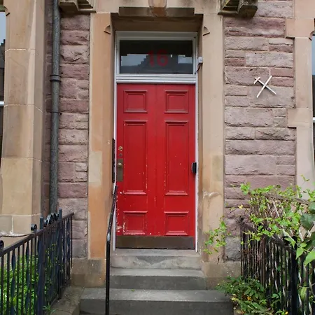 Daire My Meadows, Centre Apartment, Sunny&spacious *