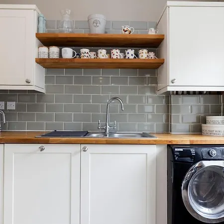 Elegant 2-bedroom In Centre Apartmán Edinburgh