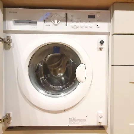 2-bedroom With Parking - Ground Floor *