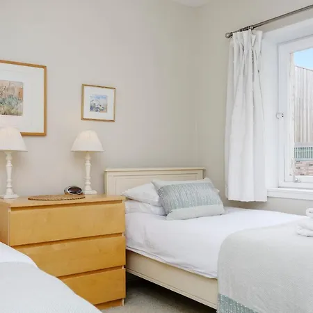 2-bedroom Old Town *