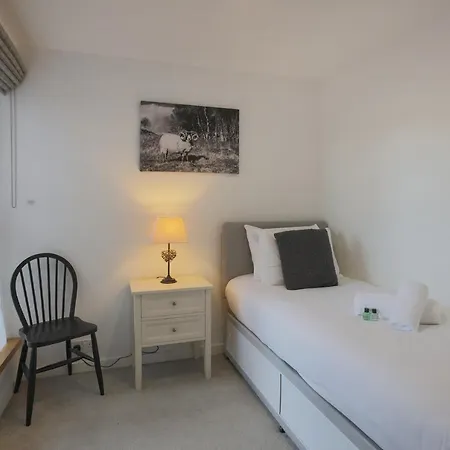 The East London Edimburgo