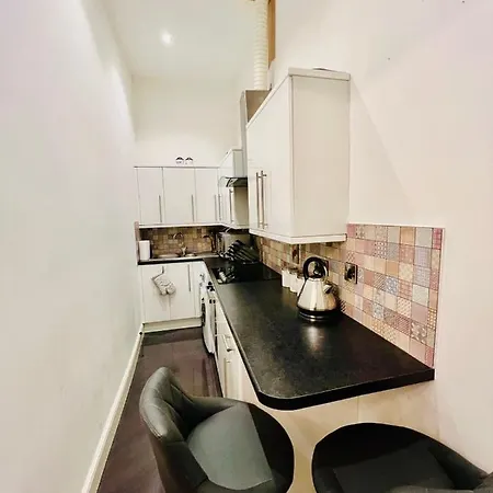 דירה Stylish 1bhk Heart Of The