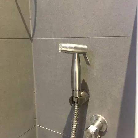 Lägenhet My Waterfront Apartment, Views Over Water Of Leith Edinburg