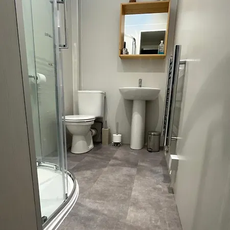 Dalmore Bed and Breakfast 3*