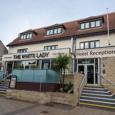 The White Lady Wetherspoon فندق 3*