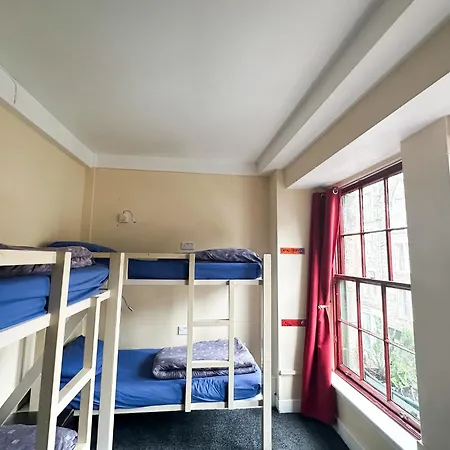 אכסניה High Street Hostel - Over 18S Only, Backpackers Atmosphere (Adults Only) אדינבורו