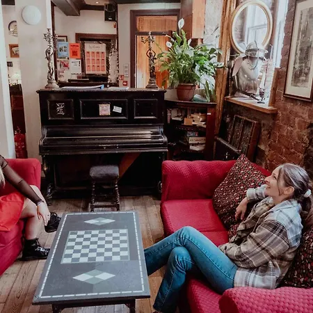 High Street Hostel - Over 18S Only, Backpackers Atmosphere (Adults Only) * אדינבורו