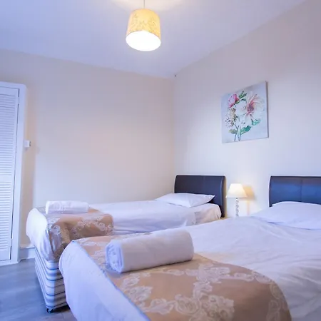 Warm&welcoming Centre By Meadows 6 *