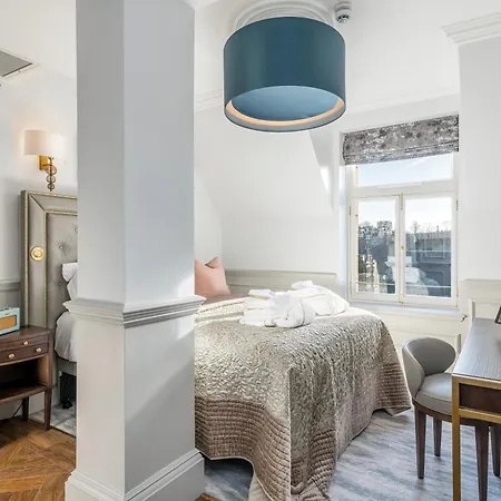 Righ Residences - George Street *