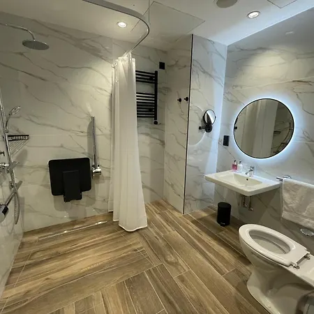 Tynecastle Park Otel