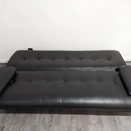 Apartamento 3 Bedroom Sleeps 8